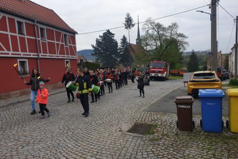 20230429_Umzug.jpg
